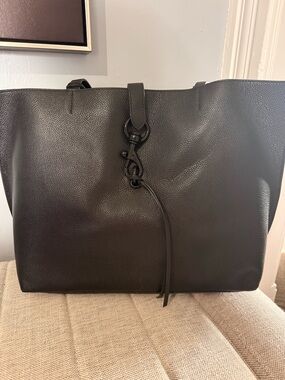 Black Leather Tote with Knot Accent